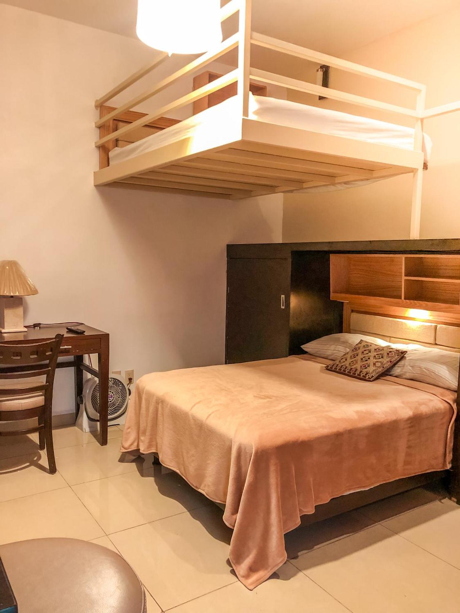 Suites Hamburgo メキシコシティ エクステリア 写真