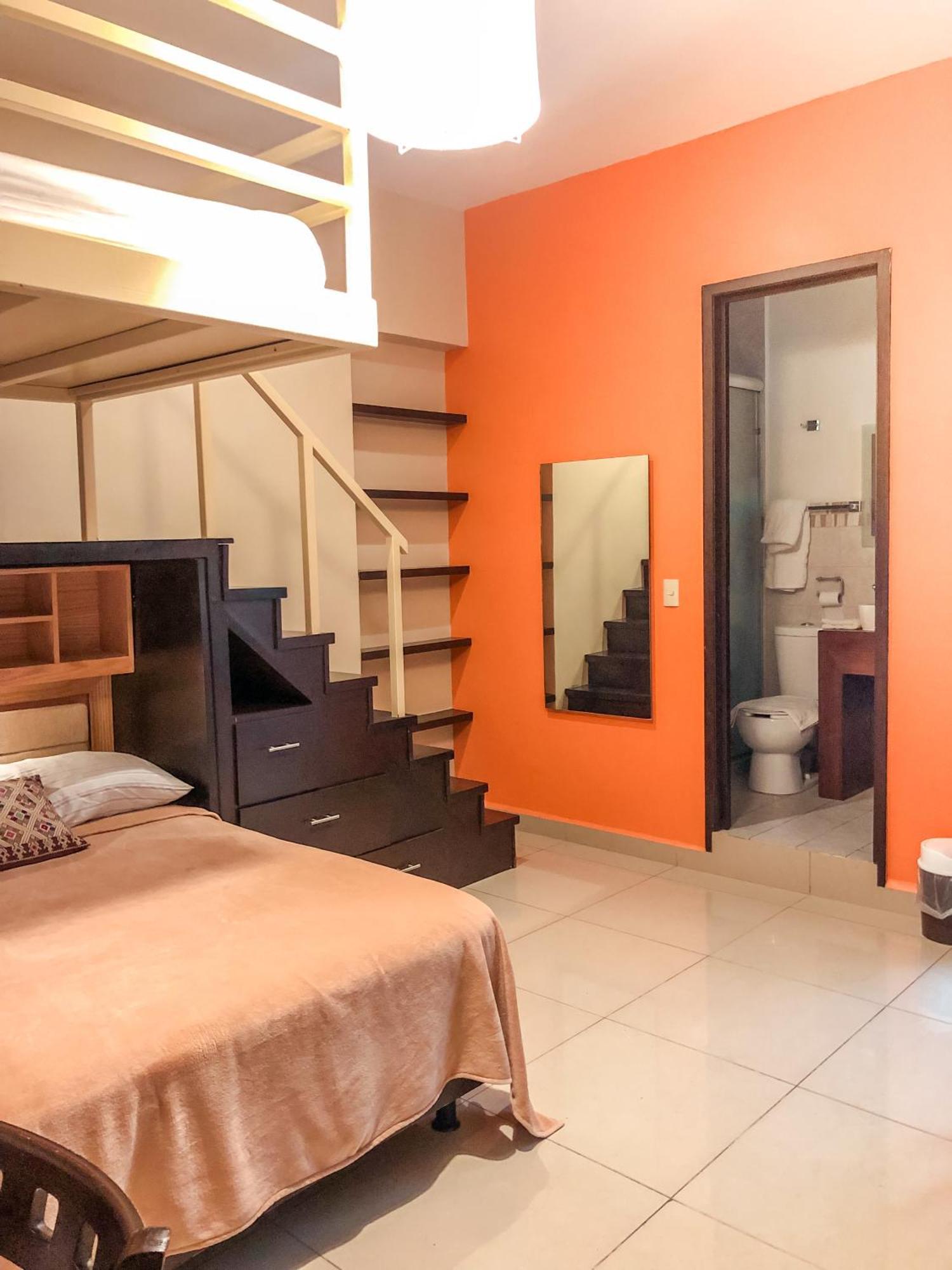 Suites Hamburgo メキシコシティ エクステリア 写真