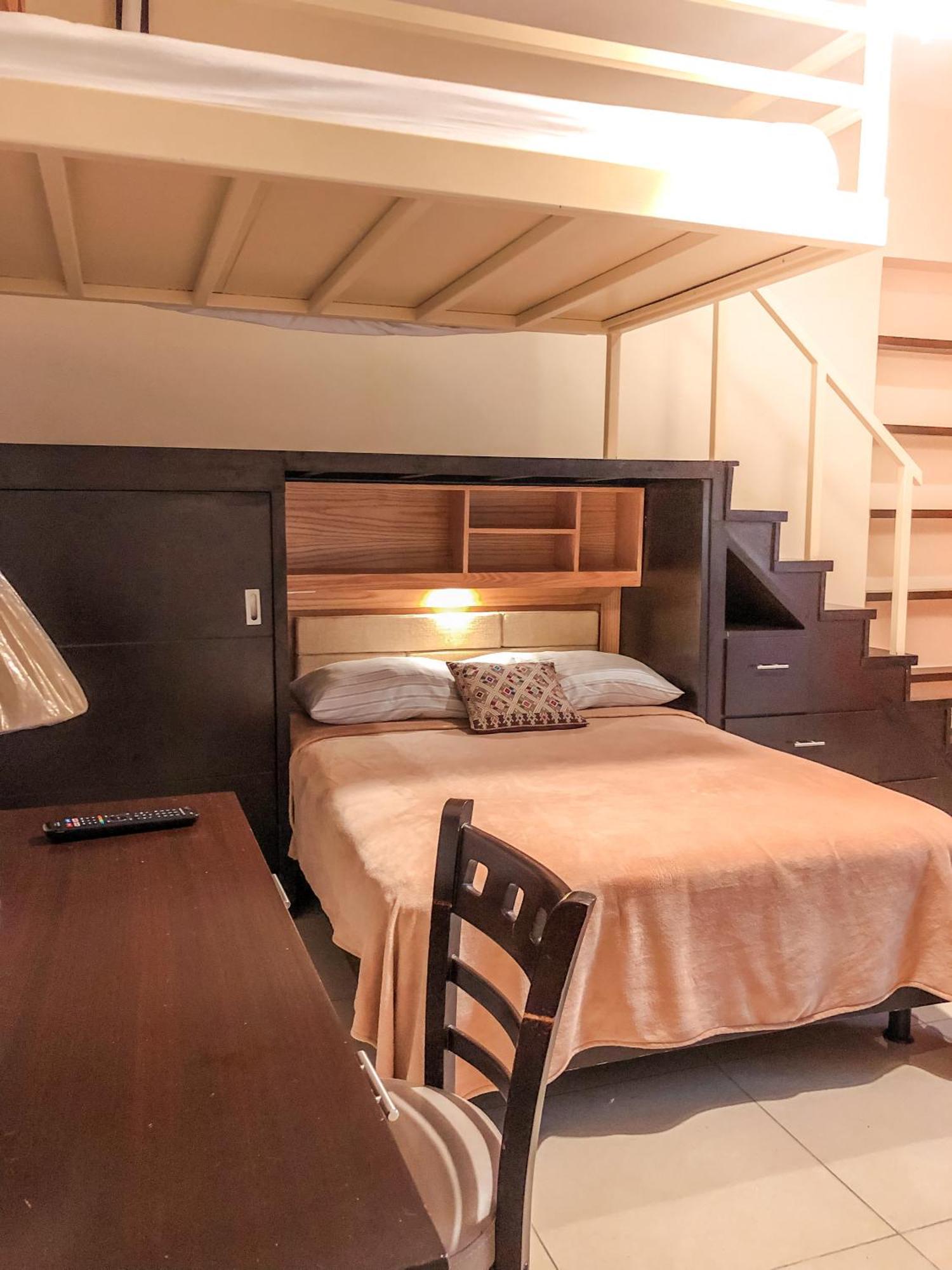 Suites Hamburgo メキシコシティ エクステリア 写真