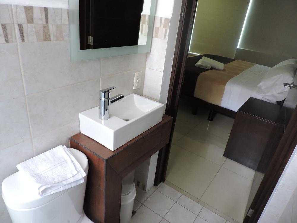 Suites Hamburgo メキシコシティ エクステリア 写真